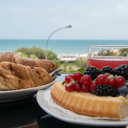 Bed and Breakfast A Un Passo Dal Mare Vieste Exterior foto